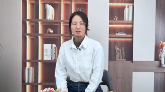 【总爱关灯玩手机？警惕眼睛出现这些病变】科普专家：徐培珊——平煤神马医疗集团总医院 