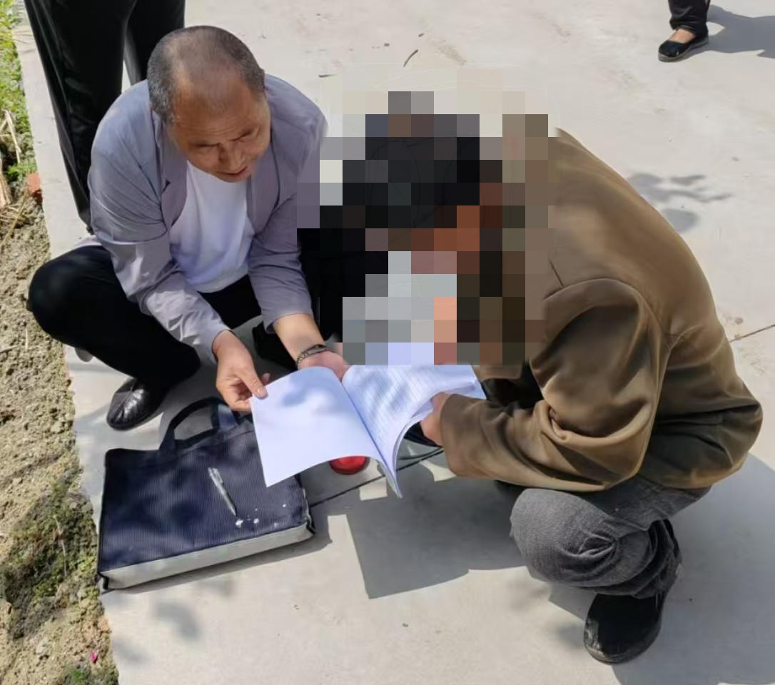 新蔡县司法局黄楼司法所：邻里纠纷巧化解 路肩修复促和谐