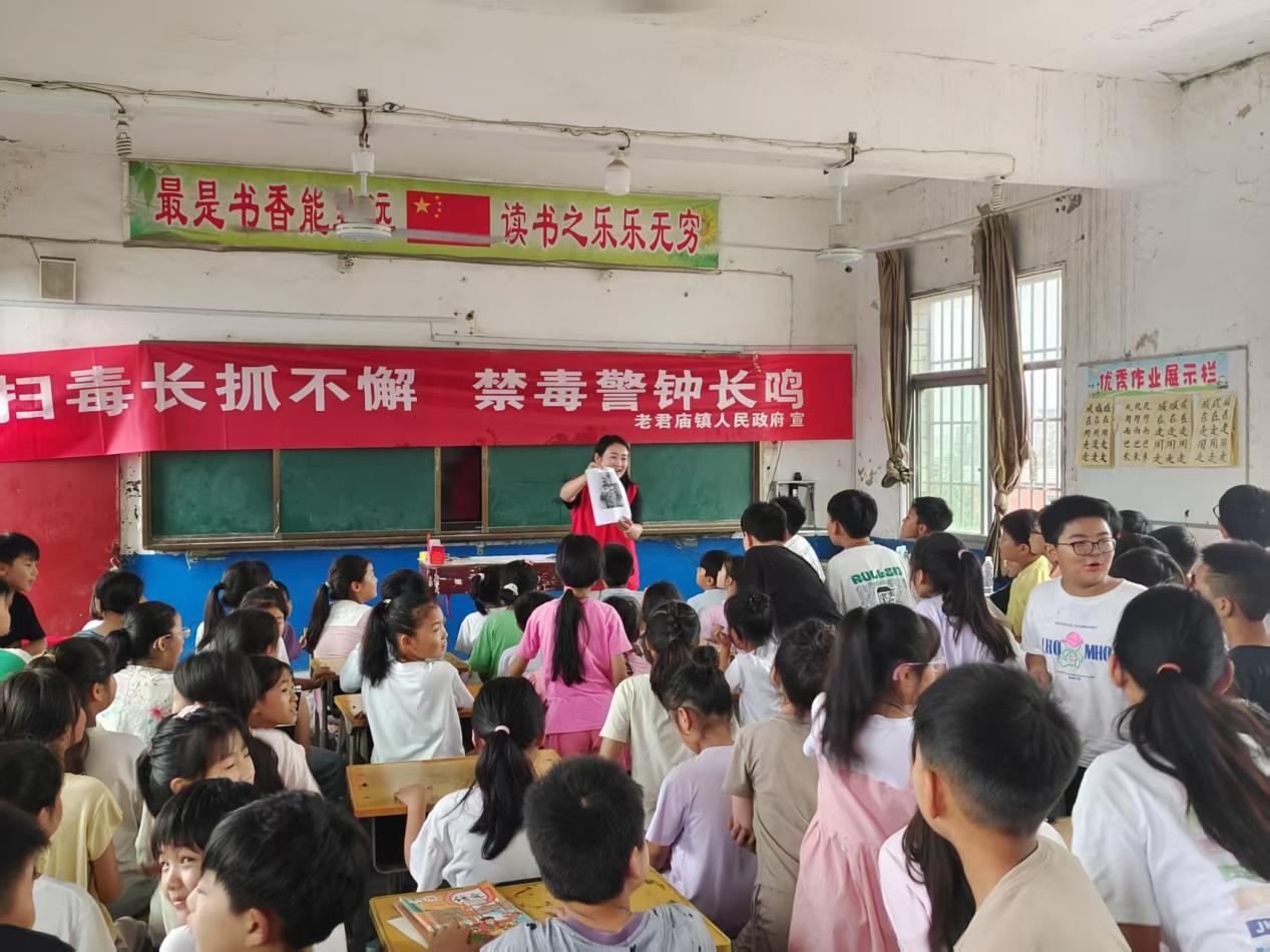 汝南：禁毒宣传进校园 守护花开不“毒”行